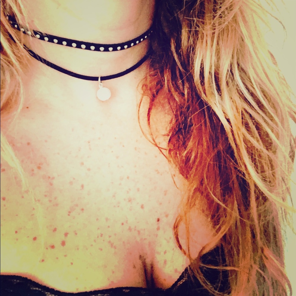 2Layer black Choker with pendant